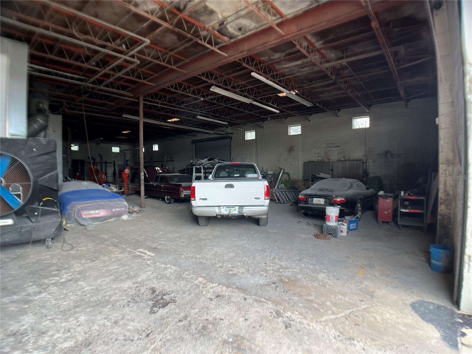 365 N Ivey Lane, Orlando, Florida 32811, ,Commercial Sale,For Sale,IVEY,O6135152