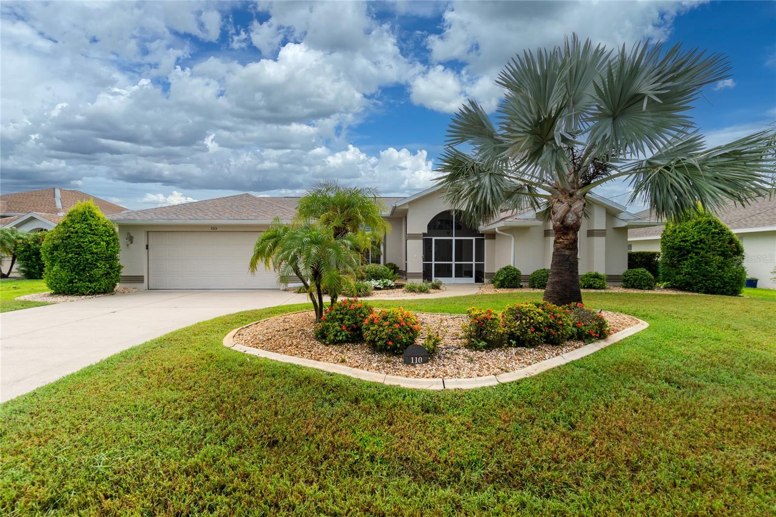 Move in ready 3 bedroom, 2.5 bath home in Rotonda West.