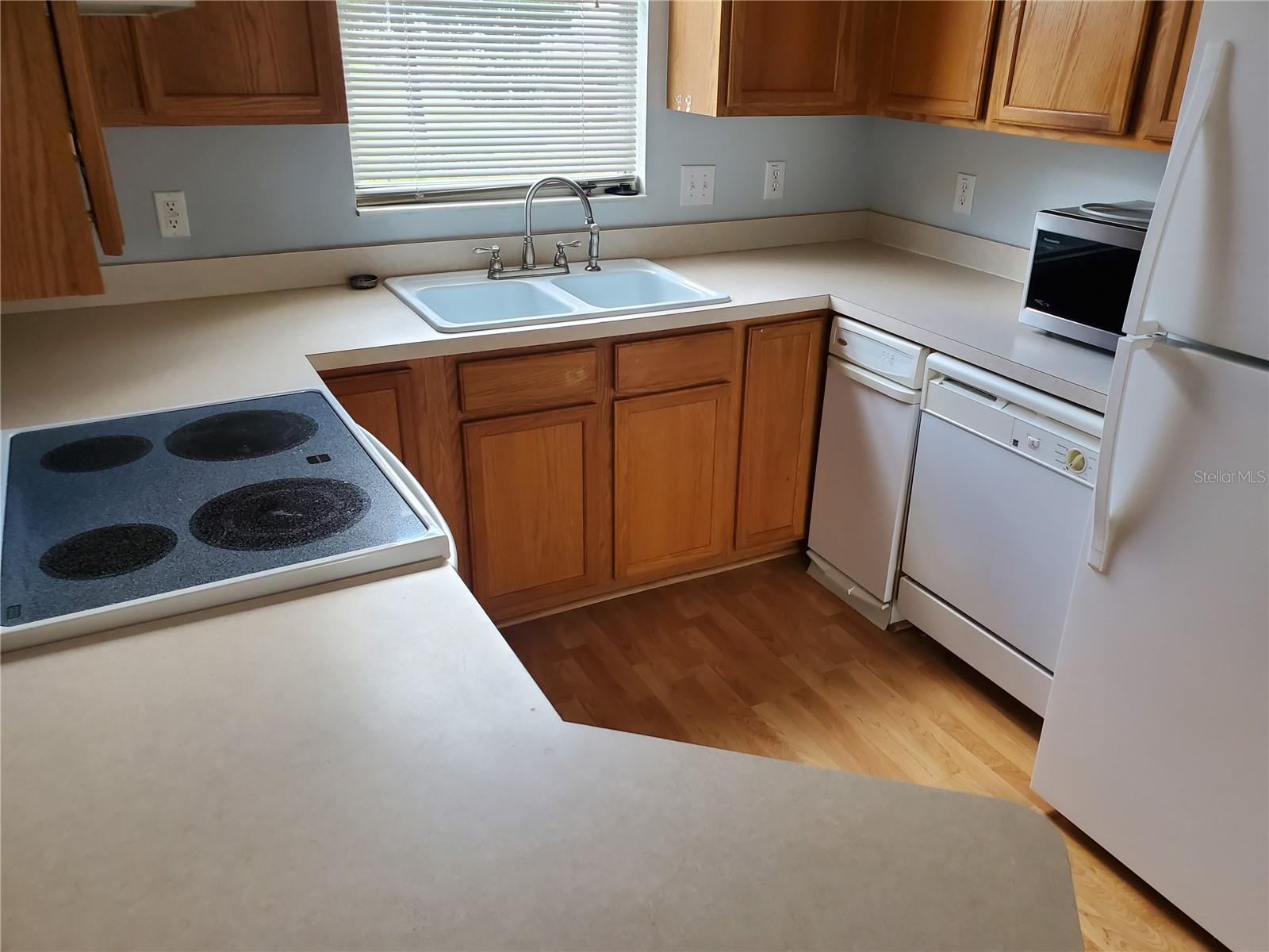12224 Country White Circle, Tampa, Florida 33635, 2 Bedrooms Bedrooms, ,2 BathroomsBathrooms,Residential,For Sale,COUNTRY WHITE,L4939005