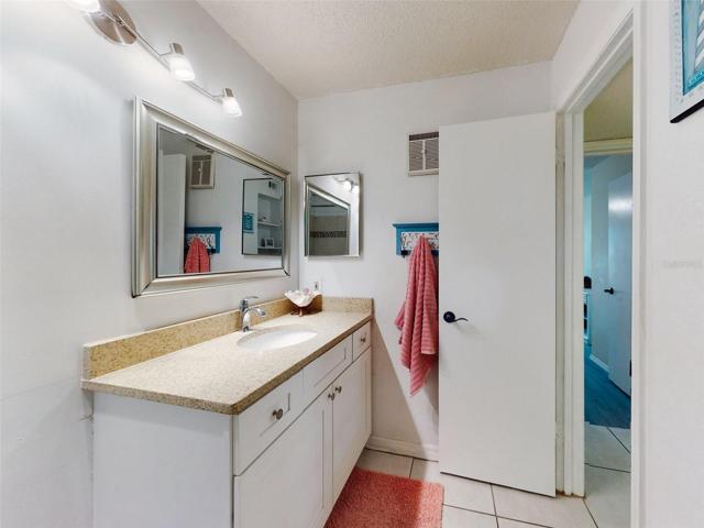 PARE 609 - Guest Bathroom