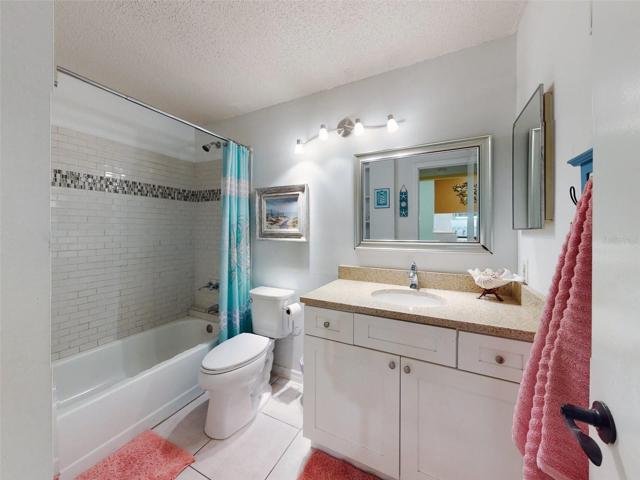 PARE 609 - Guest Bathroom