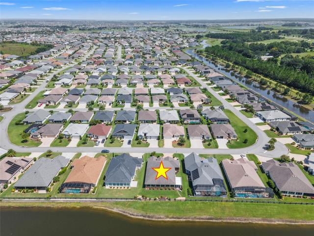 SHOPPING, DINING, BANKING AND ENTERTAINMENT AT BROWNWOOD TOWN SQUARE IS JUST MINUTES AWAY...