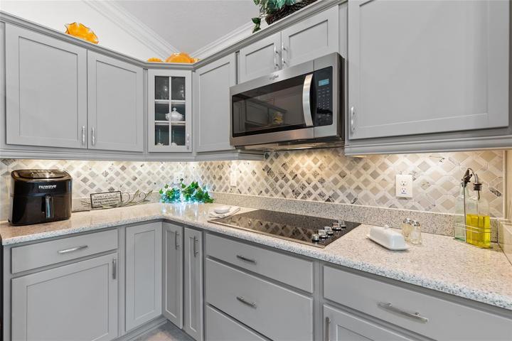 YOU ARE GOING TO LOVE THIS KITCHEN!!!