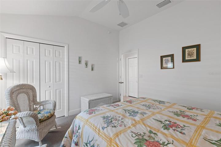 VAULTED CEILING AND DOUBLE-DOOR CLOSET