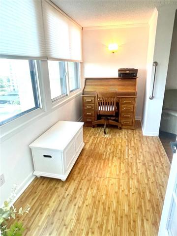 Raised office/reading area next to the bedroom