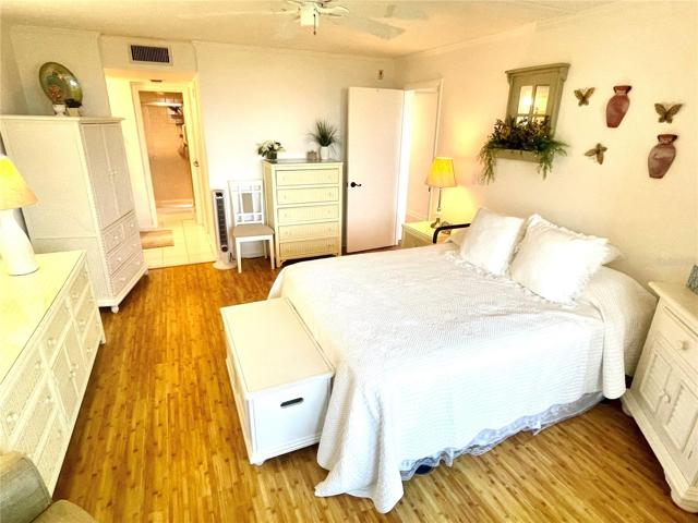 Spacious bedroom
