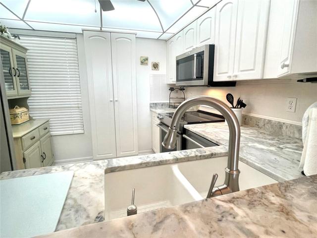 Kitchen pass through