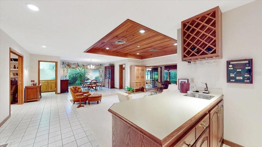 Wet bar for entertaining guests
