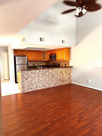 Entryway looking towards the kitchen