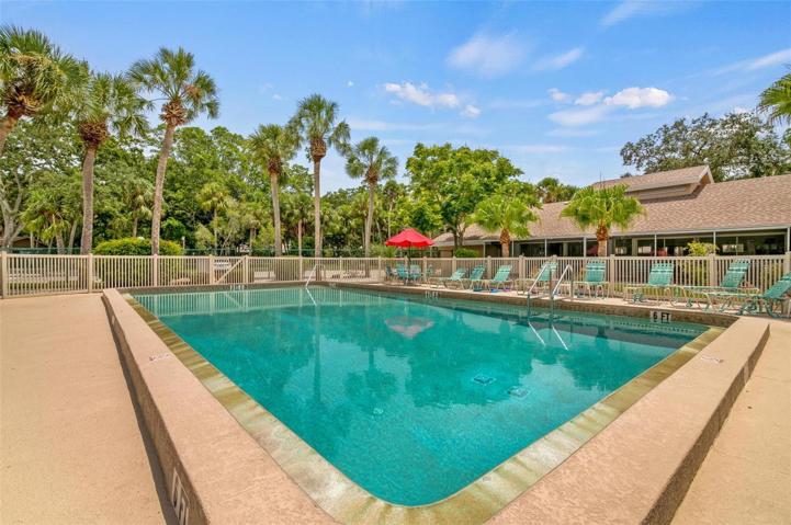 Village Gardens swimming pool