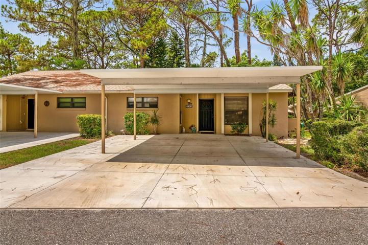 Welcome to 4938 Village Gardens Drive