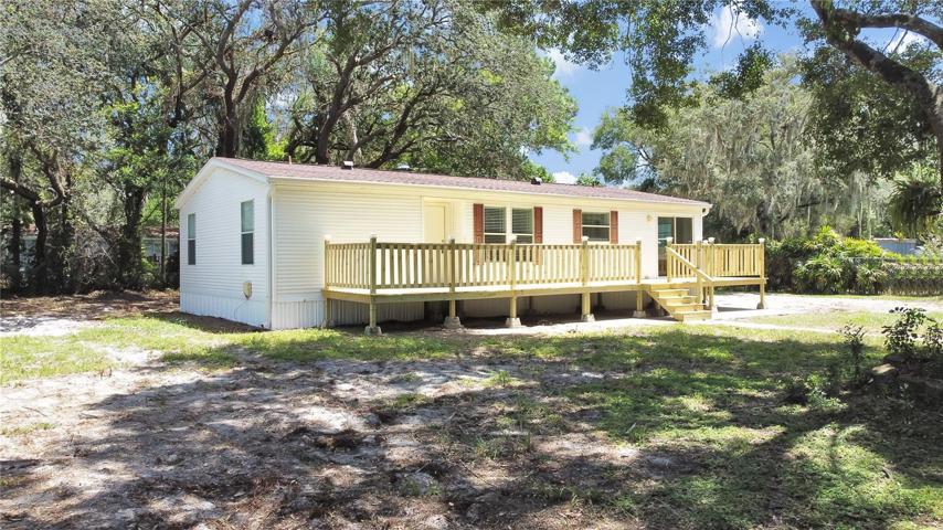 2004 Palm Harbor Home
