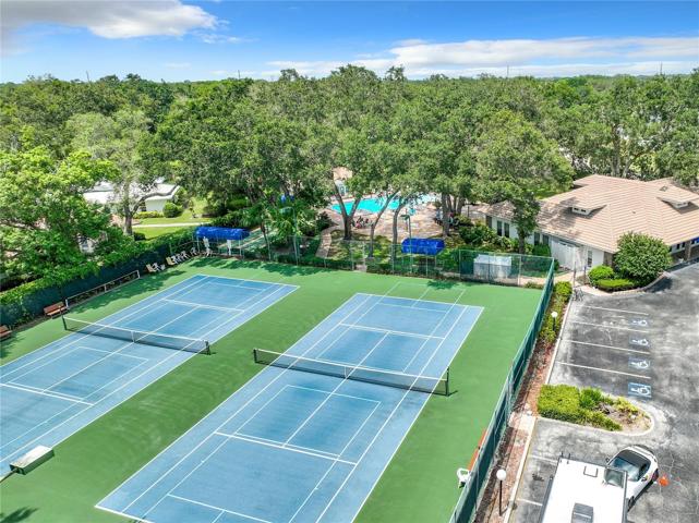 Pickleball Courts
