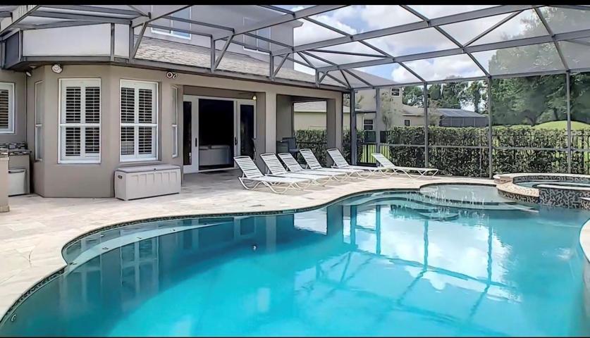 Pool 2