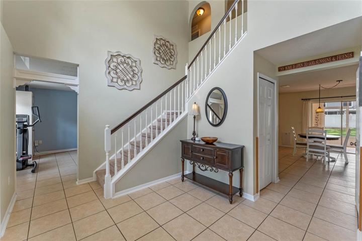 Enter the foyer and enjoy 2,916 sqft of living space!