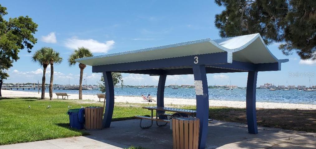 Beach covered picnic area