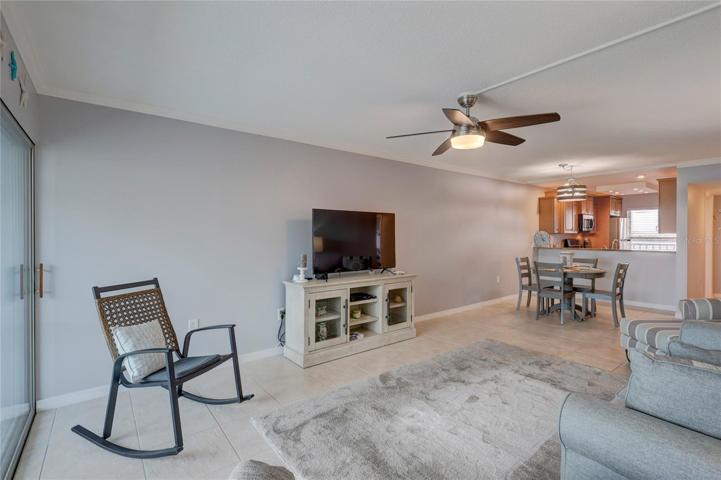 It's a perfect setup for gatherings, where you can enjoy good food and company while still being part of the living room's comfort.
