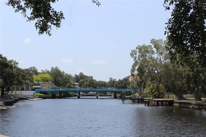 Main Street Bridge Cote River