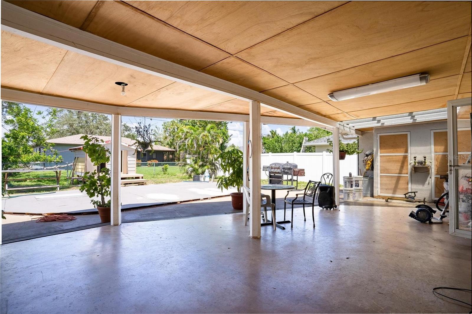 Lanai