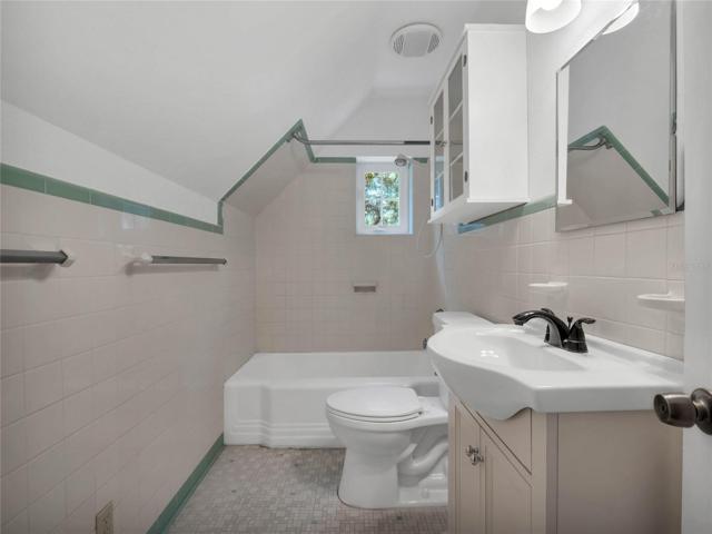 Bathroom 4