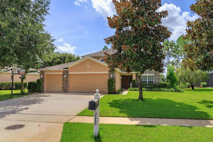 Welcome home! 314 Knot Hole Cir