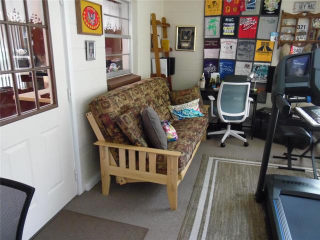 FLORIDA ROOM