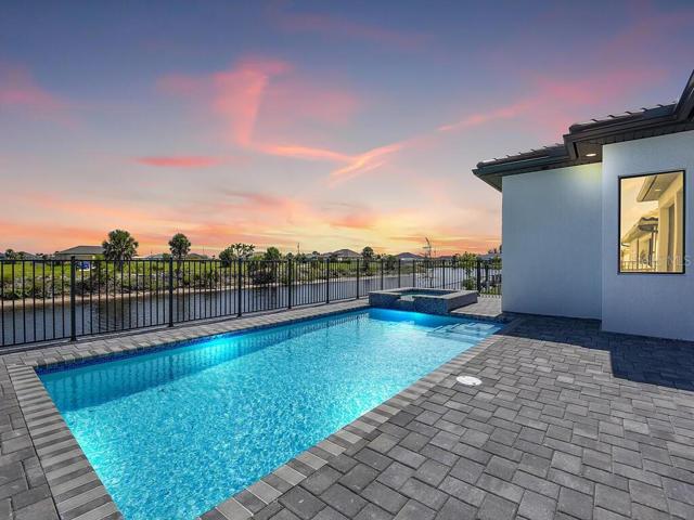 Amazing Outdoor Living Space