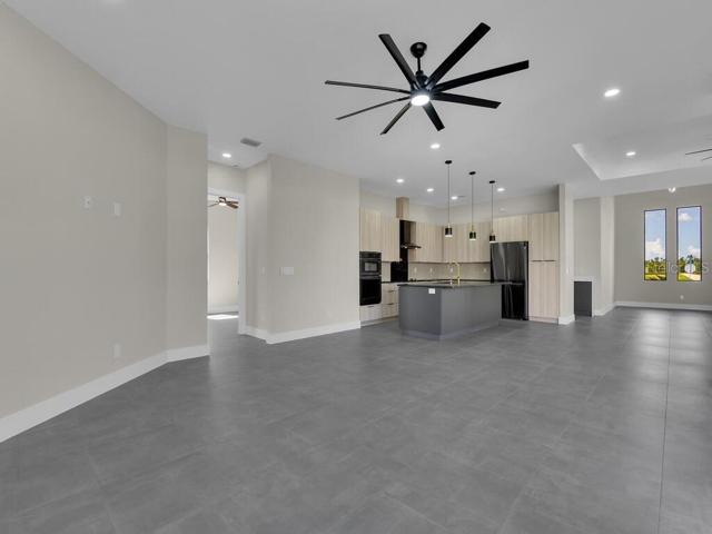 Split Bedroom Floor Plan
