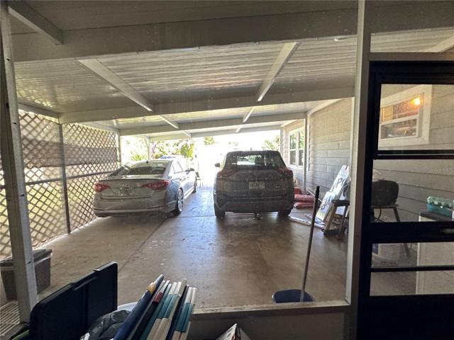 CAR PORT