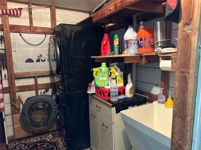 LAUNDRY