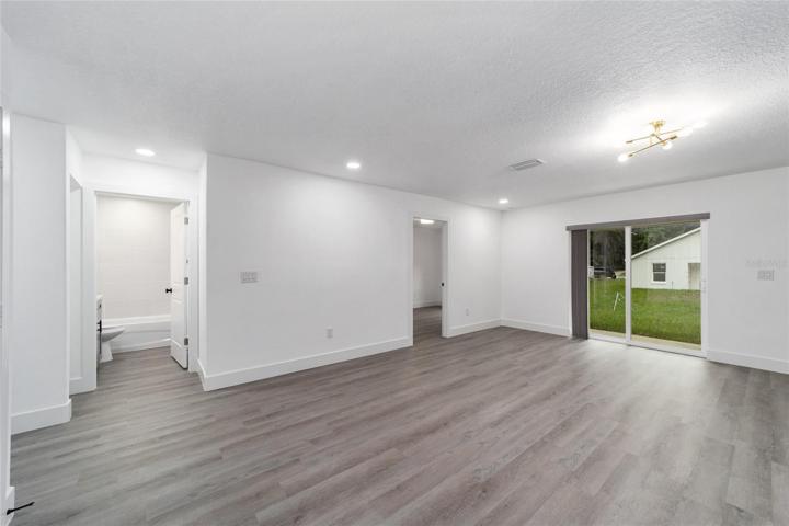 living/dining room