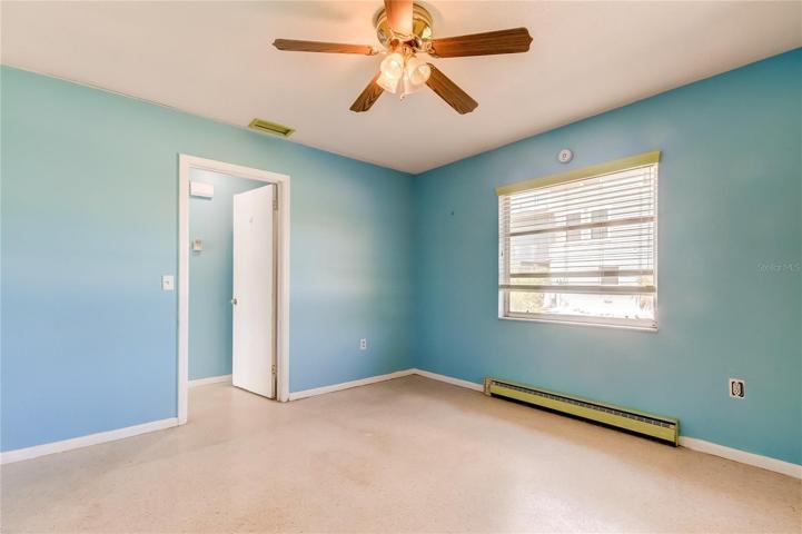 Unit 1 (East) 1BR 1BA - spacious 1BR