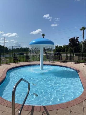 CHILDREN  POOL !