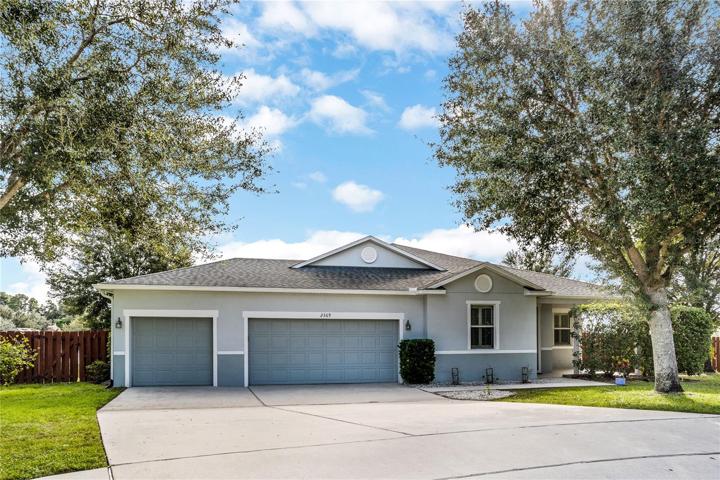 3 bedroom 2 bathroom home with 3 car garage. Backyard is fenced. House sits on a cul de sac.