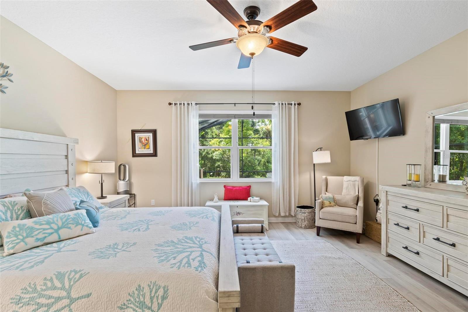 Spacious master bedroom