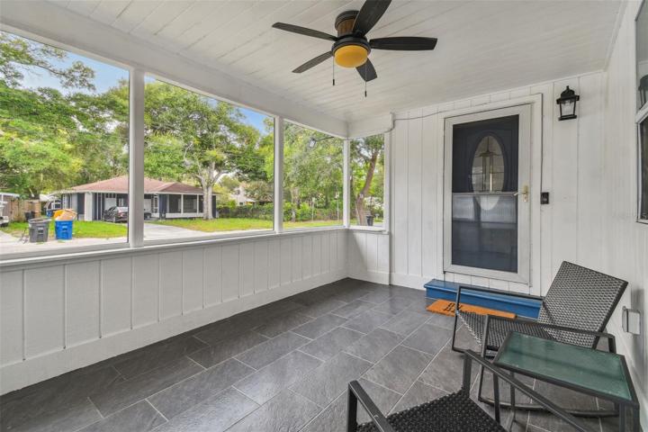 Screened in patio