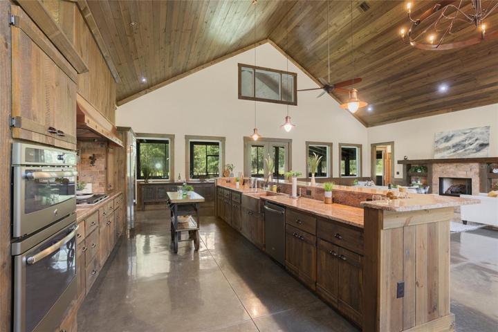 Sprawling kitchen