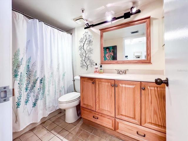 Guest bathroom located just outside of bedroom 1.