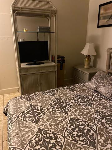 4th Bedroom/Converted garage room before emptied