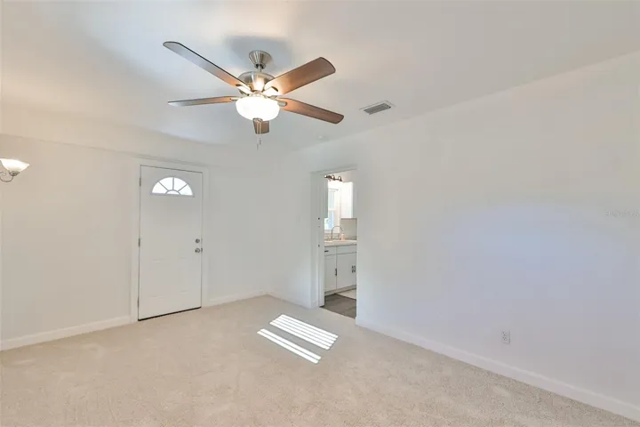 Multi Flex Room Outside Entry