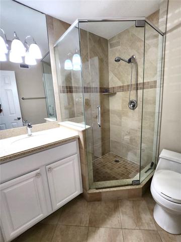 Ensuite In Main Bedroom