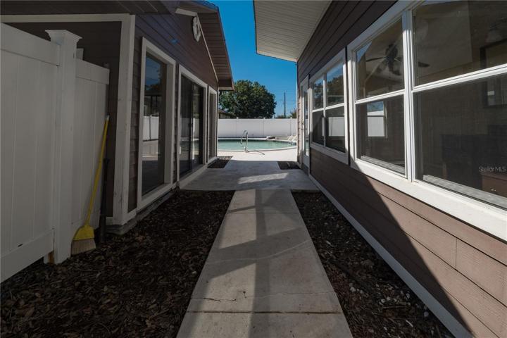 Side walk