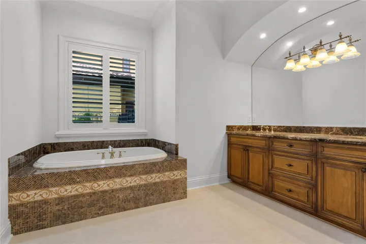 Master Bathroom (1)
