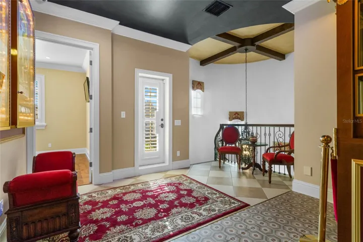 Foyer/Sitting area Outside Entertainment Area