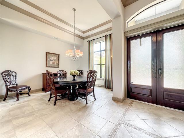 Entry/Foyer