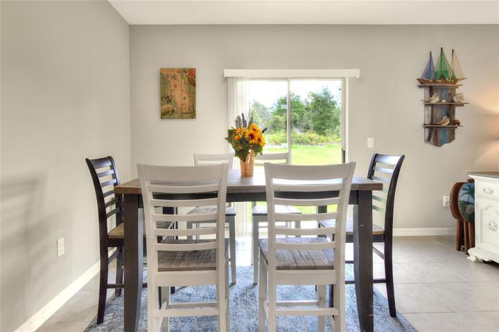 Kitchen Nook/Dining