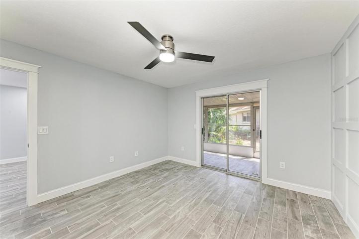 Master bedroom with access to lanai.