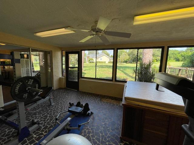 Enclosed Florida room