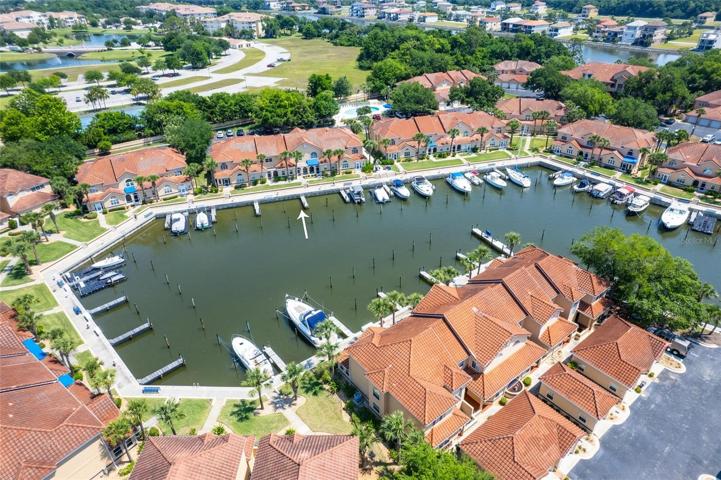 35 Captains Walk Located On The Marina And Close To The Pool