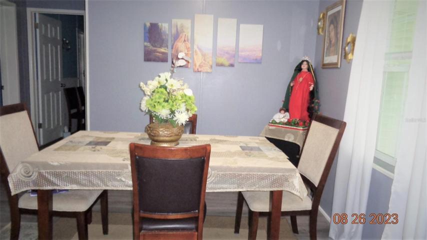 Dining area next to kitchen